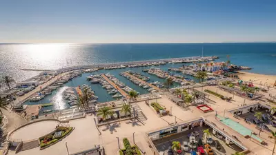 Middle Floor Apartment in Marbella