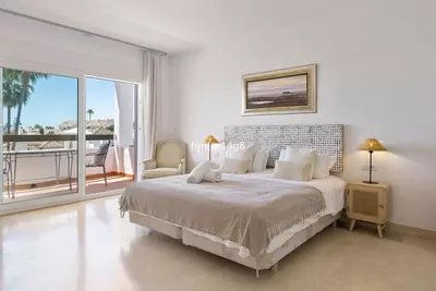 Townhouse in Nueva Andalucía