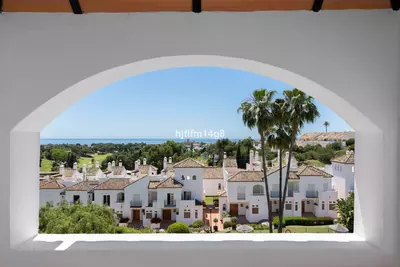 Townhouse in Nueva Andalucía