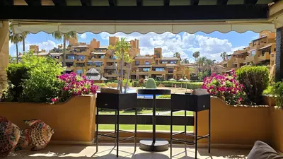 Middle Floor Apartment in Estepona