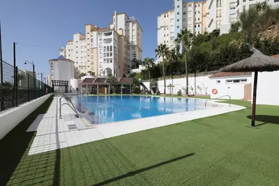 Middle Floor Apartment in Estepona