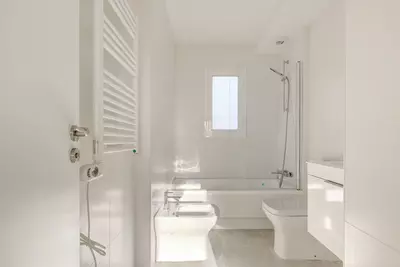 Middle Floor Apartment in Estepona