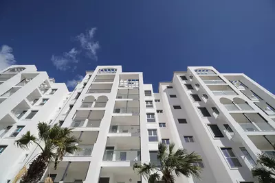 Middle Floor Apartment in Estepona
