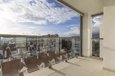 Middle Floor Apartment in Estepona