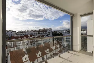 Middle Floor Apartment in Estepona