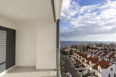 Middle Floor Apartment in Estepona