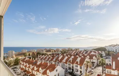 Middle Floor Apartment in Estepona