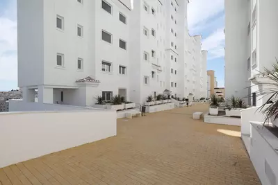 Middle Floor Apartment in Estepona