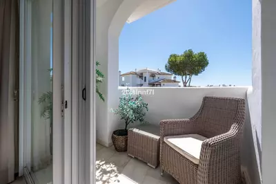 Middle Floor Apartment in Elviria