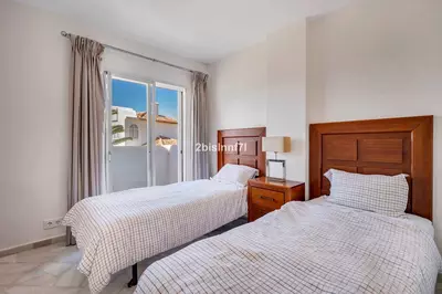 Middle Floor Apartment in Elviria