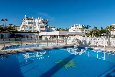 Middle Floor Apartment in Elviria