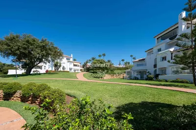 Middle Floor Apartment in Elviria