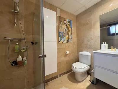 Middle Floor Apartment in Manilva