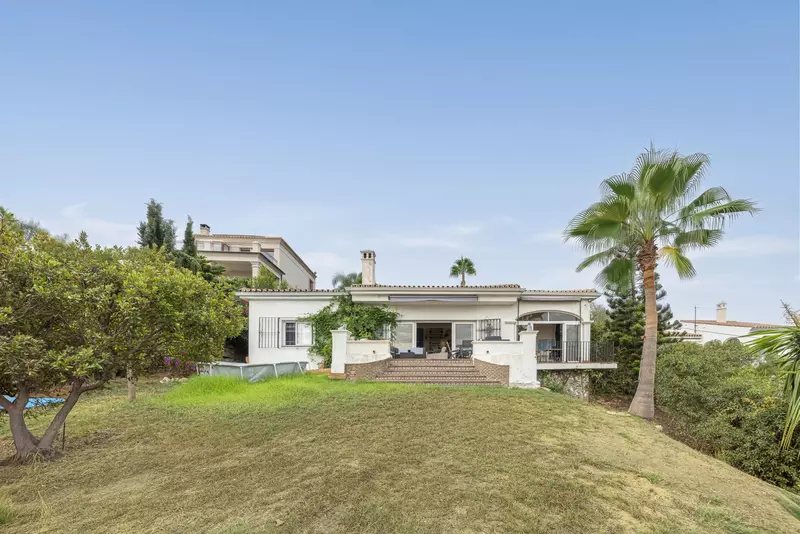 Detached Villa in Estepona