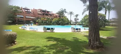 Middle Floor Apartment in Guadalmina Baja
