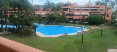 Middle Floor Apartment in Guadalmina Baja