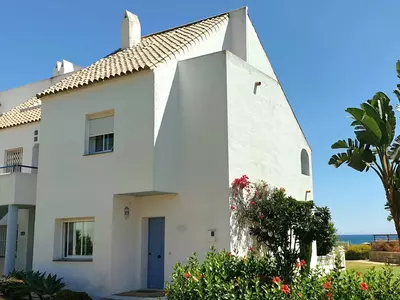 Semi-Detached House in Casares Playa