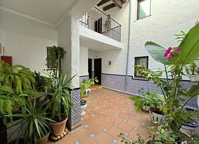 Middle Floor Apartment in Puerto Banús