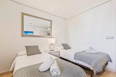 Middle Floor Apartment in Estepona