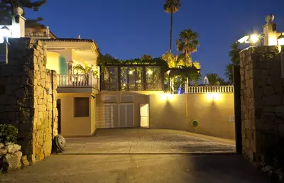 Detached Villa in Puerto Banús