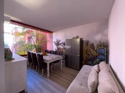 Middle Floor Apartment in Elviria
