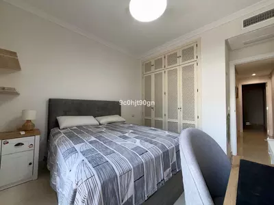 Middle Floor Apartment in Elviria