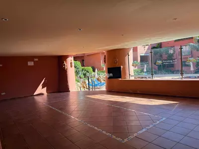 Middle Floor Apartment in Elviria