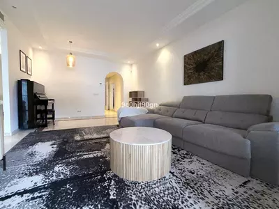 Middle Floor Apartment in Elviria