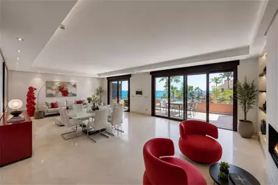 Penthouse in Puerto Banús
