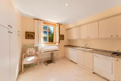 Detached Villa in Nueva Andalucía