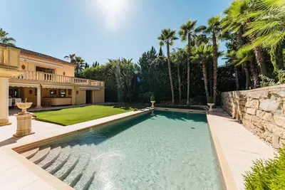 Detached Villa in Nueva Andalucía