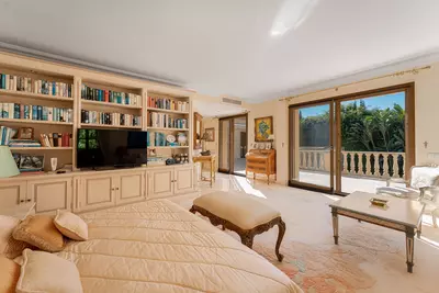Detached Villa in Nueva Andalucía