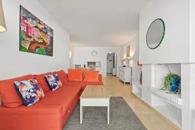 Middle Floor Apartment in Estepona