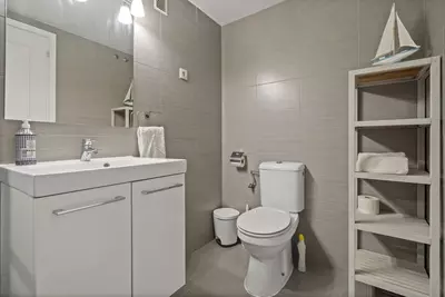 Middle Floor Apartment in Estepona