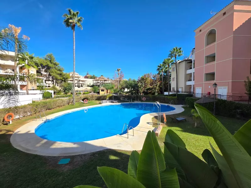 Ground Floor Apartment in Nueva Andalucía