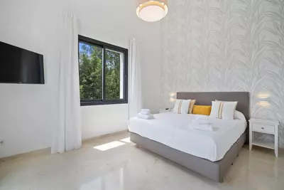 Detached Villa in Nueva Andalucía