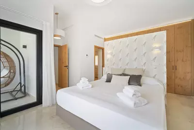 Detached Villa in Nueva Andalucía