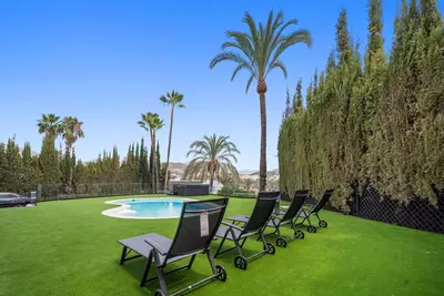 Detached Villa in Nueva Andalucía