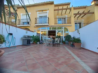 Townhouse in Estepona