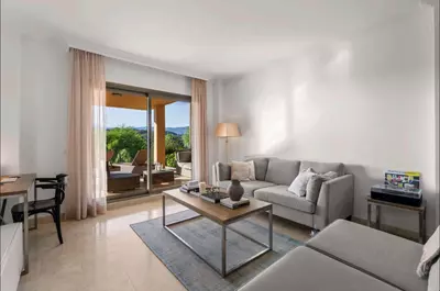 Ground Floor Apartment in Benahavís
