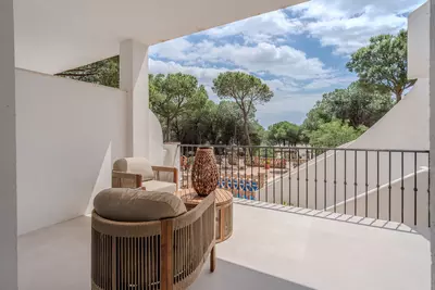 Middle Floor Apartment in Nueva Andalucía