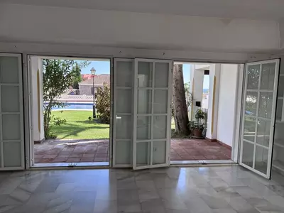 Townhouse in Estepona