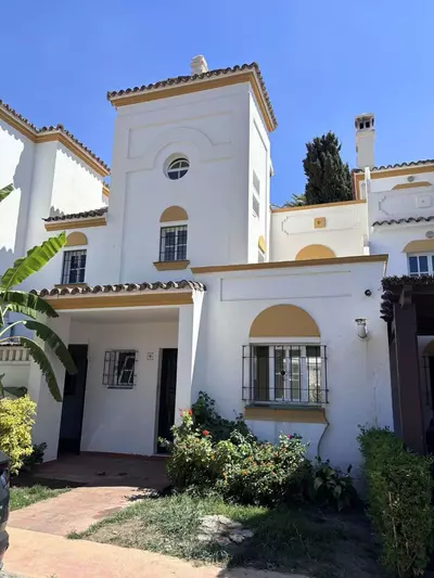Townhouse in Estepona