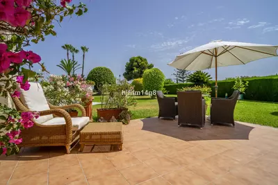 Townhouse in Nueva Andalucía
