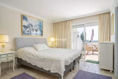 Townhouse in Nueva Andalucía