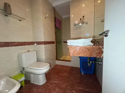 Middle Floor Apartment in Estepona