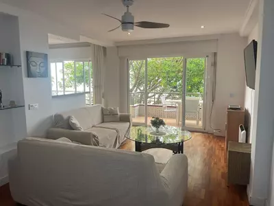 Middle Floor Apartment in Estepona