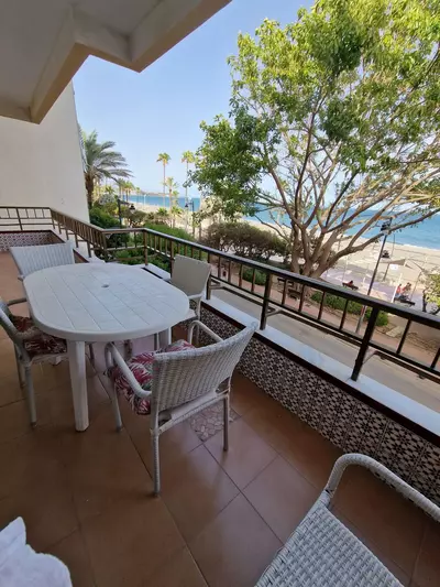 Middle Floor Apartment in Estepona