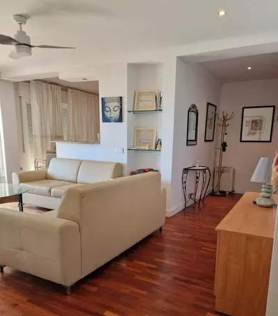 Middle Floor Apartment in Estepona