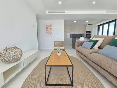 Middle Floor Apartment in Estepona